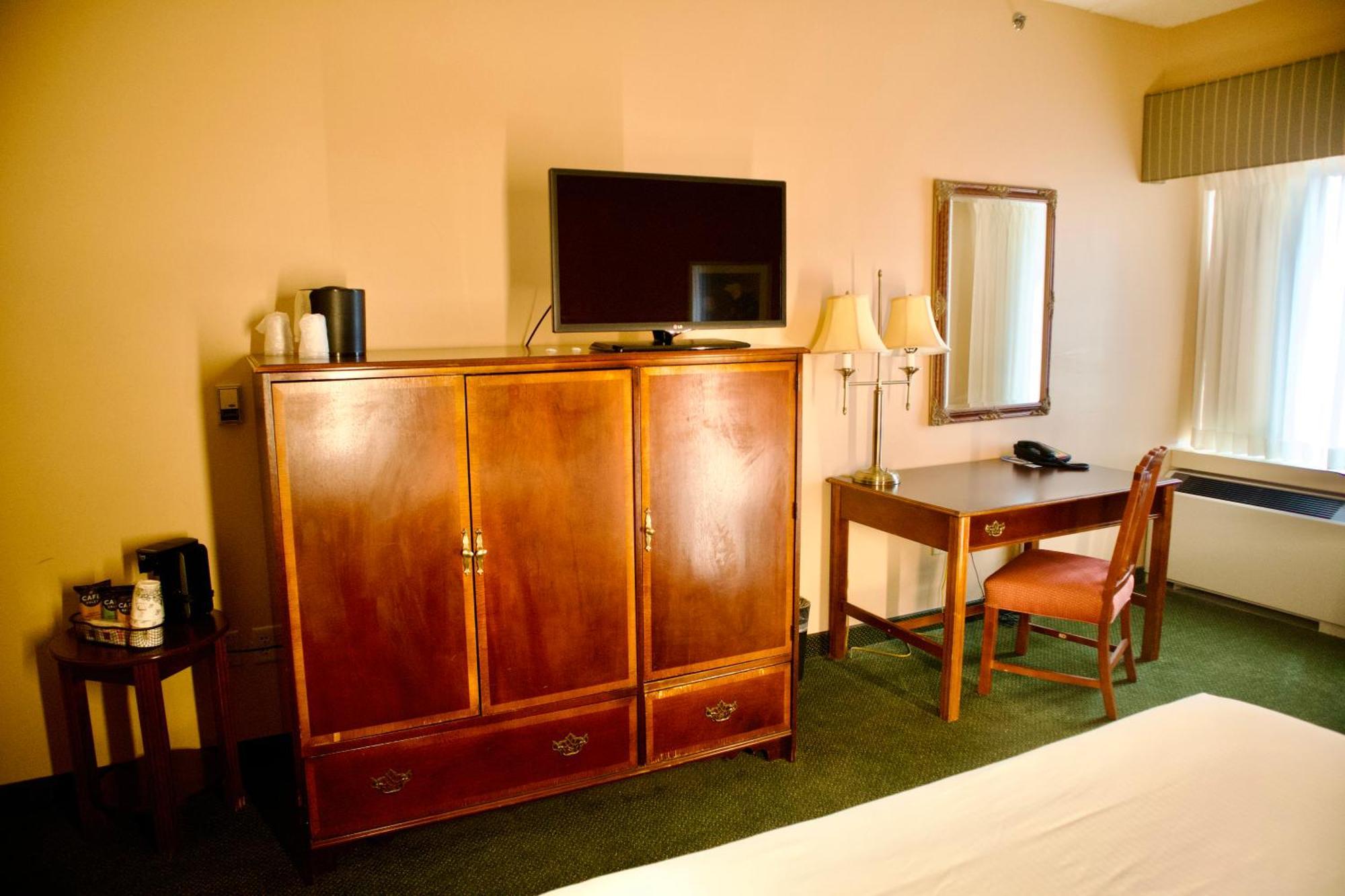 Hotel Mead Resorts & Conventions Center Wisconsin Rapids Eksteriør bilde