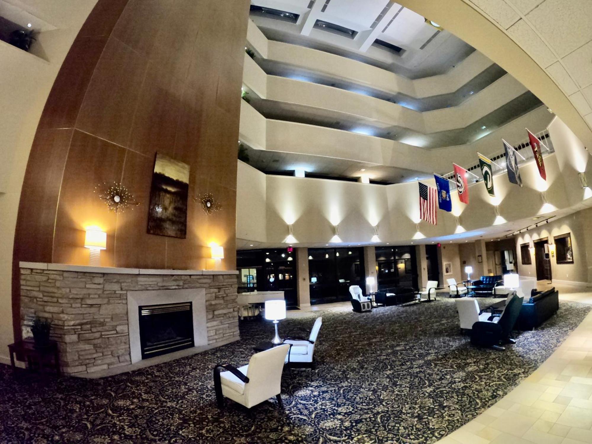 Hotel Mead Resorts & Conventions Center Wisconsin Rapids Eksteriør bilde